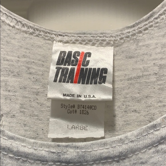 Basic Training has made a showoff your muscles top - Picture 5 of 8